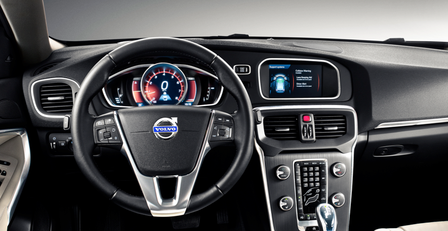 volvo_v40_001_890x460px.png